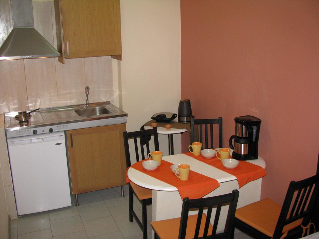 Villa Kokkinos Potos Habitación foto